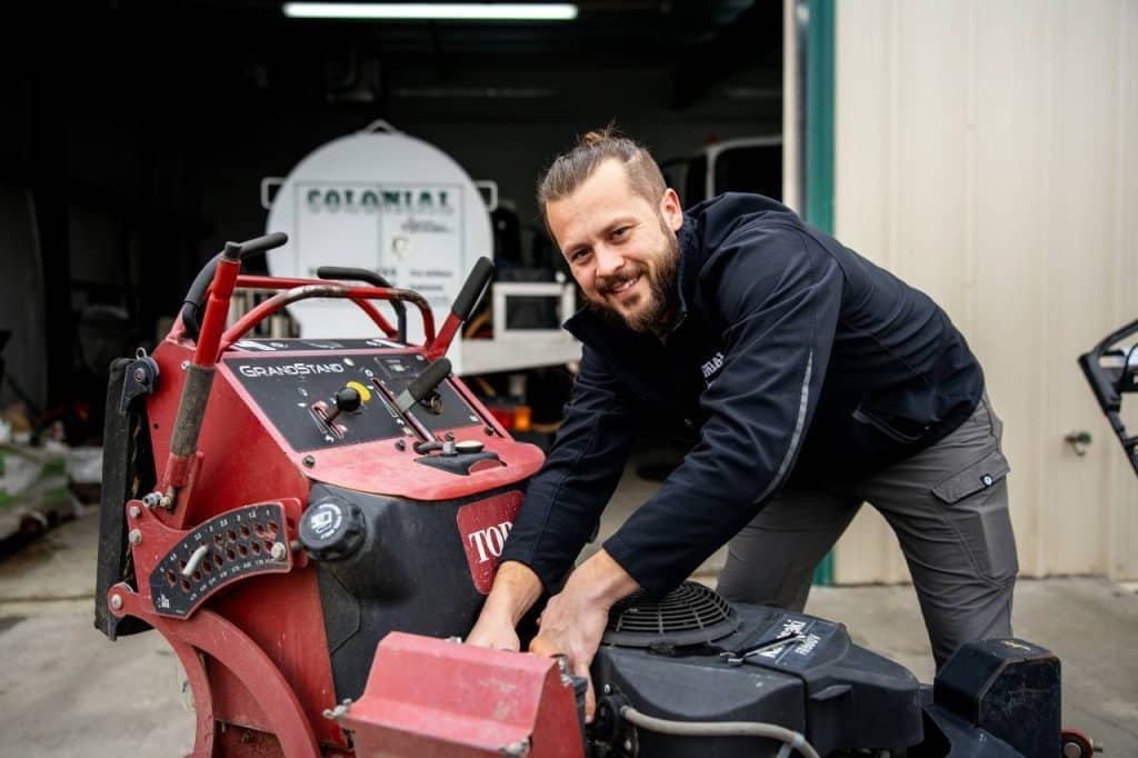 January lawn care tips: maintaining lawn tools