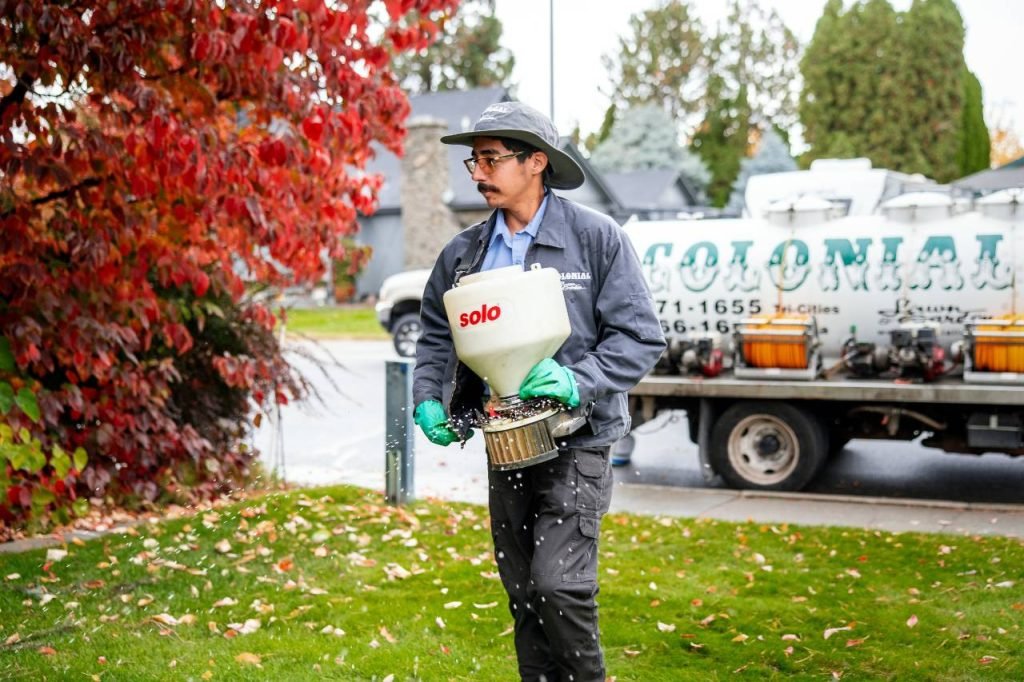 lawn fertilizing services
